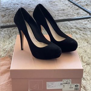 Miu Miu Black Suede Pumps - 36